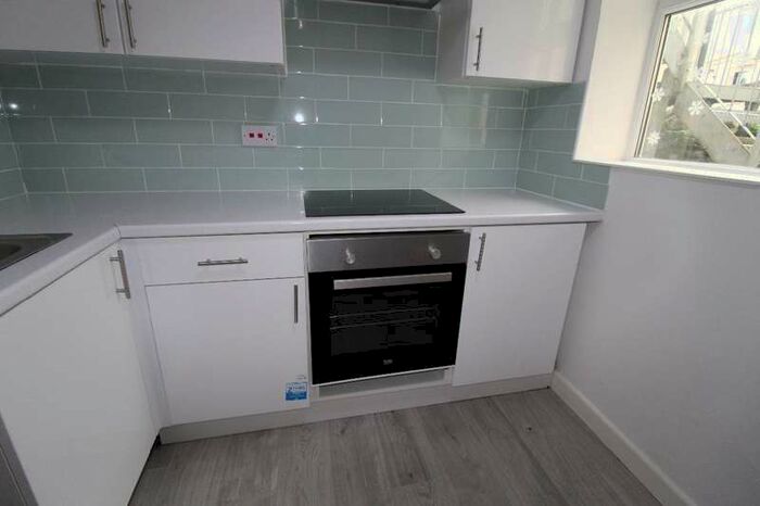 1 Bedroom Apartment To Rent In 94a Meadow Street, Weston-super-mare, BS23