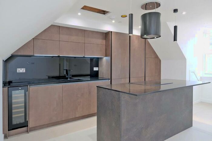 2 Bedroom Flat To Rent In North Silver Street (located Off Golden Square), Aberdeen, AB10