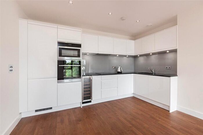 3 Bedroom Flat To Rent In Huxley House, Lawn Road, NW3