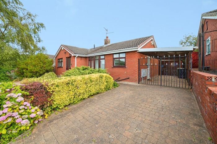 2 Bedroom Detached Bungalow For Sale In Hilltop Road, Pinxton, Nottingham, NG16