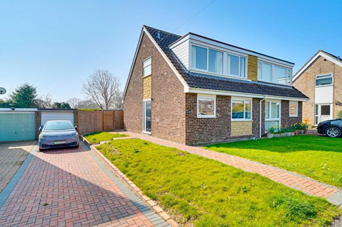 3 Bedroom House To Rent In St. Johns Close, Needingworth, PE27