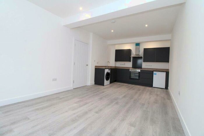 2 Bedroom Apartment To Rent In Jubilee Street, Rugby, Warwickshire, CV21