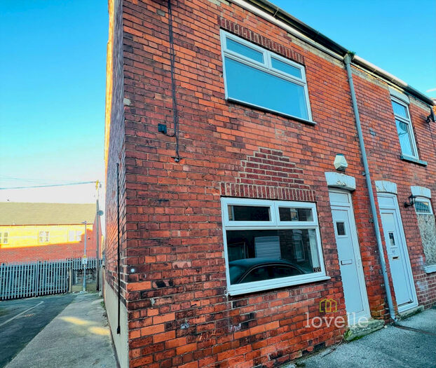 3 Bedroom Terraced House To Rent In Tower Street, Gainsborough, DN21