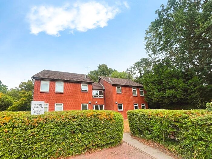Studio For Sale In Arlidge Crescent, Kenilworth, Warwickshire, CV8