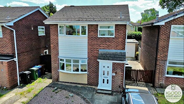 3 Bedroom Detached House For Sale In Barley Croft, Cheadle, SK8