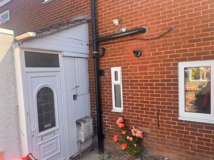 5 Bedroom Terraced House To Rent In Briarwood, Telford, TF3