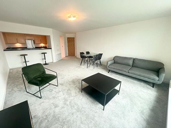 2 Bedroom Property To Rent In River Crescent, Nottingham, NG2