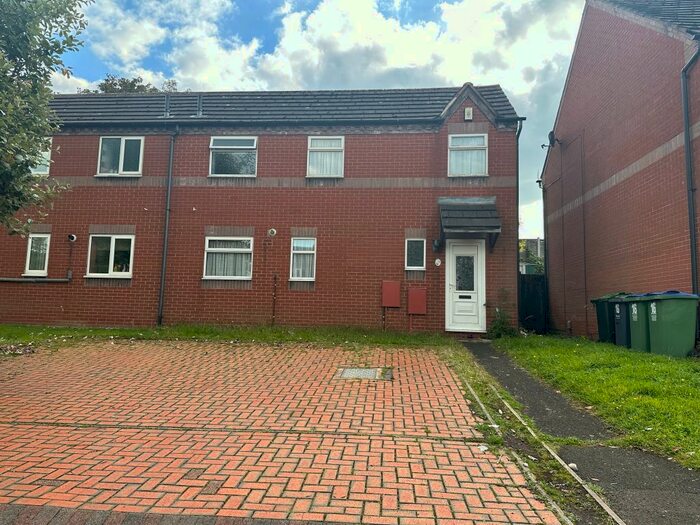 2 Bedroom End Of Terrace House To Rent In Elizabeth Mews, Oldbury, B69