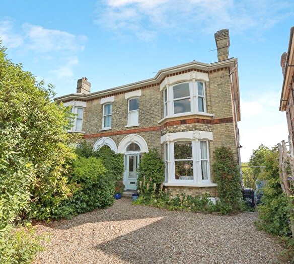4 Bedroom Semi-Detached House For Sale In Upper Grosvenor Road, Tunbridge Wells, Kent, TN1
