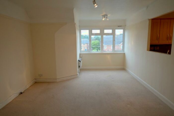 1 Bedroom Flat To Rent In Princess Road, Branksome, Poole, Dorset, BH12