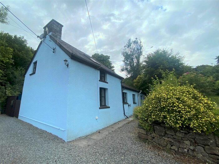 3 Bedroom Cottage For Sale In Bank Trapp, Trap, Llandeilo, Bank Trapp, SA19