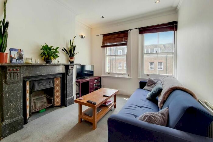 2 Bedroom Flat To Rent In Regent Terrace, Rita Road, London, SW8