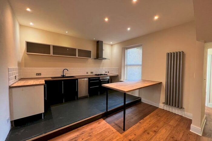 2 Bedroom Maisonette To Rent In Durham Road, Gateshead, Gateshead, NE9