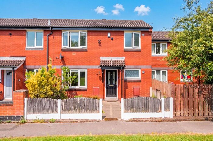 3 Bedroom Mews For Sale In Whitlow Avenue, Broadheath, Altrincham, WA14