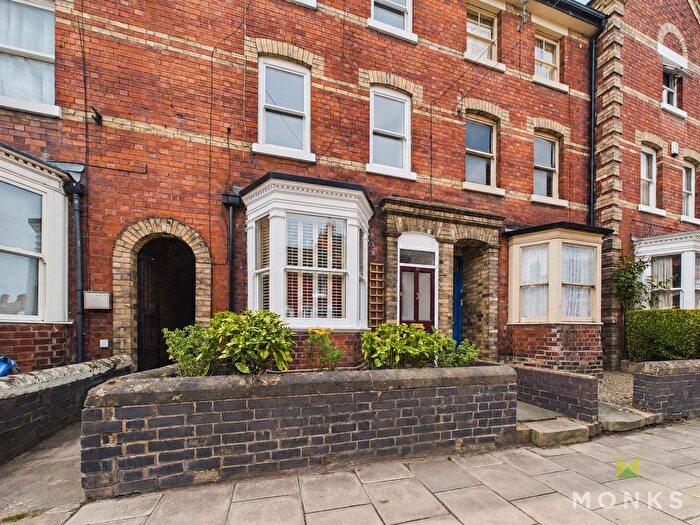 4 Bedroom Terraced House For Sale In Moreton Crescent, Shrewsbury, SY3
