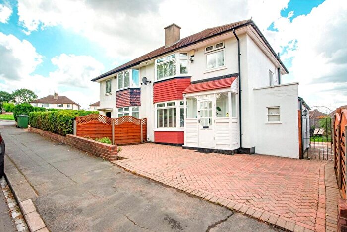 3 Bedroom Semi Detached House To Rent In The Course, London, SE9