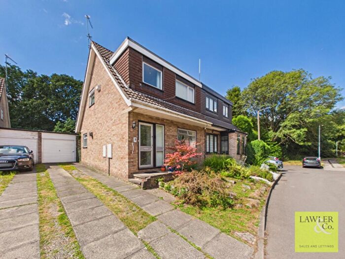 3 Bedroom Semi-Detached House For Sale In Harford Close, Hazel Grove, Stockport, Cheshire, SK7
