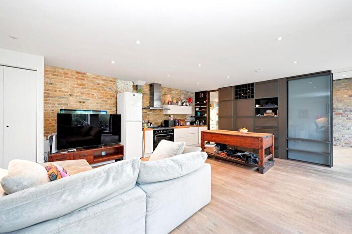 1 Bedroom Terraced House To Rent In Ezra Street, London, E2