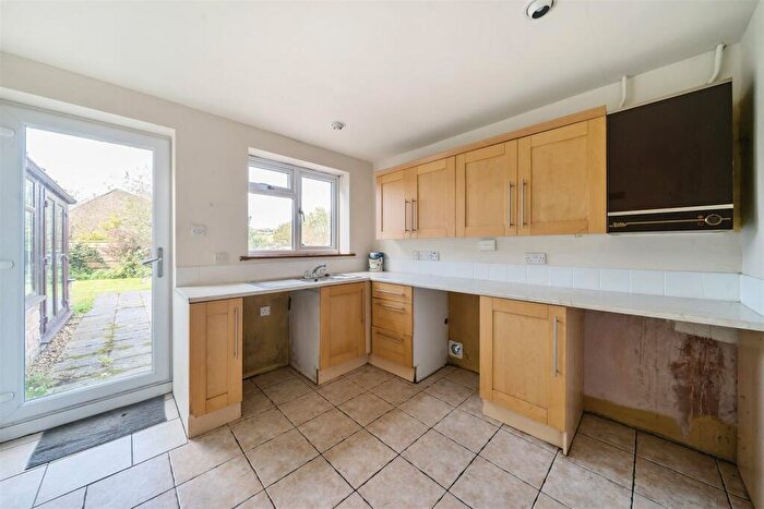 4 Bedroom Detached House For Sale In Meadowside, Mosterton, DT8