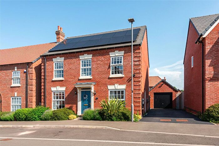 4 Bedroom Detached House For Sale In Newcome Street, Hanslope, Milton Keynes, Buckinghamshire, MK19