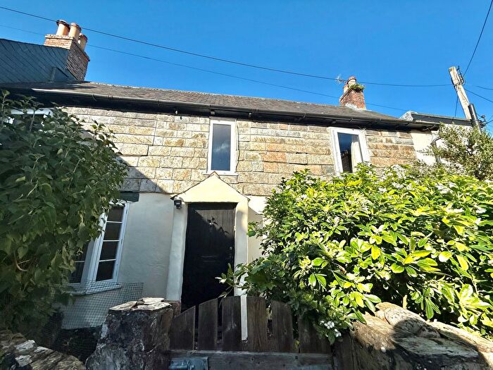 2 Bedroom Cottage To Rent In Bank Street, St. Columb, TR9