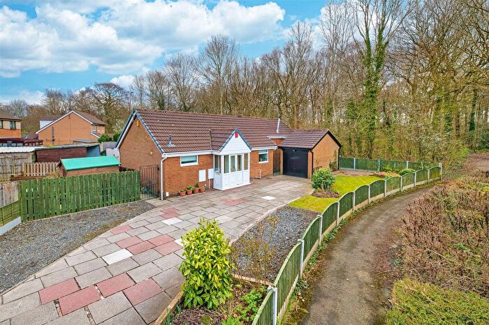 2 Bedroom Detached Bungalow For Sale In Tasman Close, Old Hall, WA5