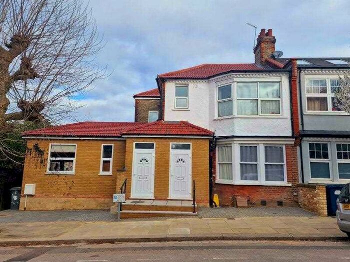 1 Bedroom Apartment To Rent In Netherfield Road, North Finchley, London, N12