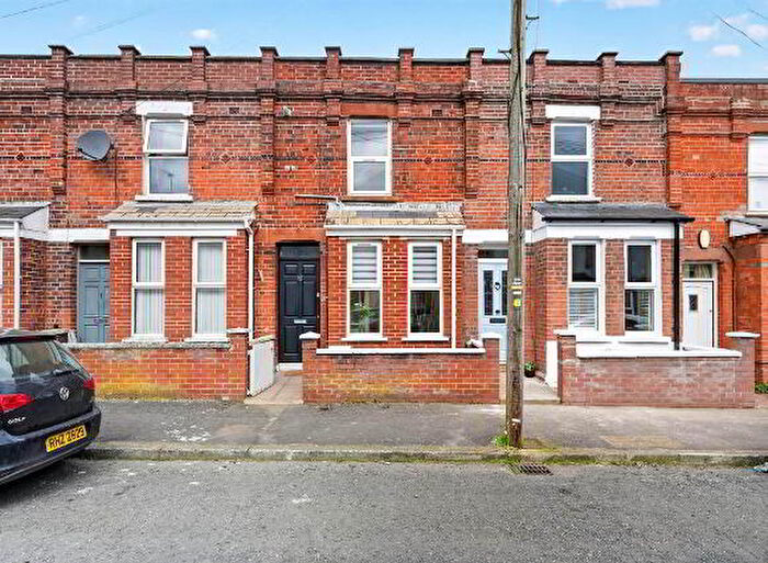 2 Bedroom Mid Terraced House For Sale In Laganvale Street, Belfast, BT9