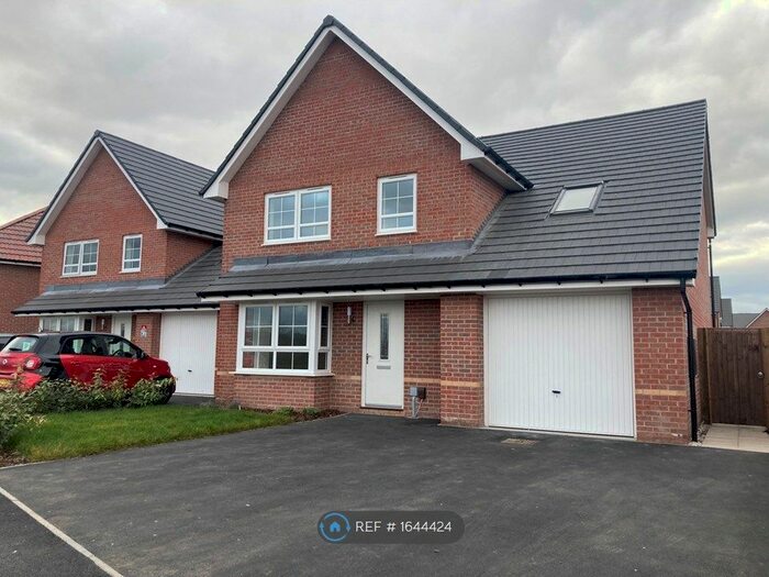 4 Bedroom Detached House To Rent In Hind Close, Bingham, Nottingham, NG13