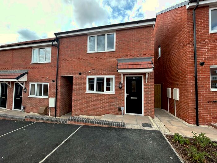 3 Bedroom Detached House To Rent In Horwood Drive, NG4