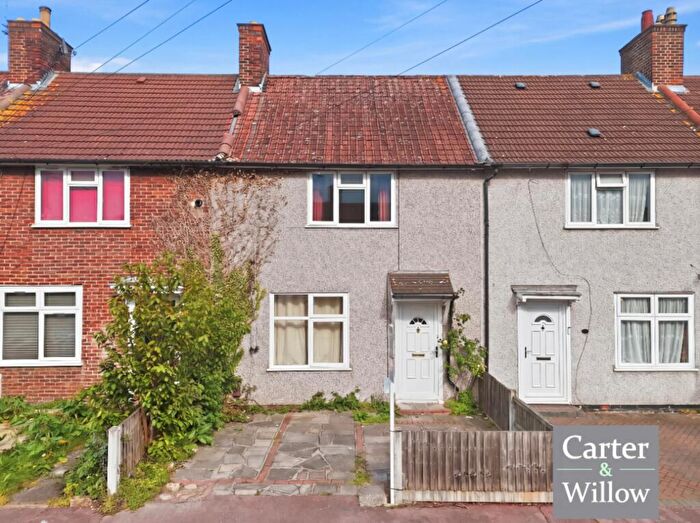 3 Bedroom Terraced House To Rent In Talbot Road, Dagenham, Barking And Dagenham, RM9