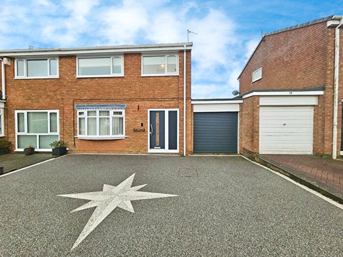 3 Bedroom Semi Detached House For Sale In Harewood Drive, Bedlington, NE22