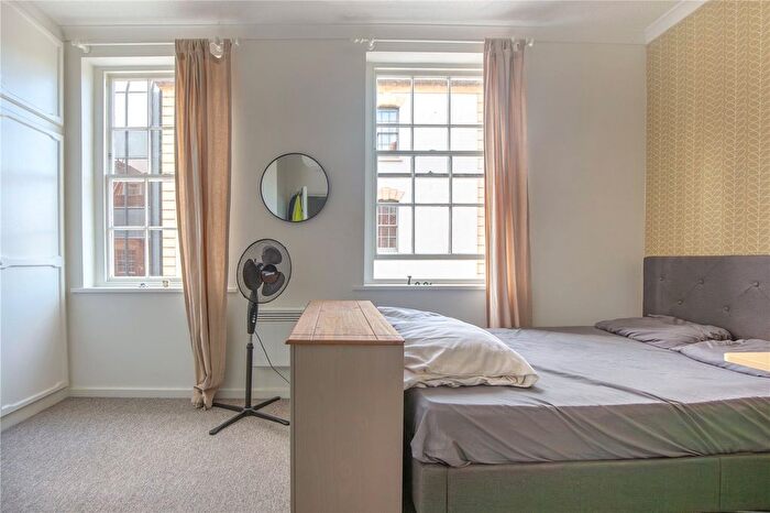 1 Bedroom Flat For Sale In Gloucester Street, St. Pauls, Bristol, BS2
