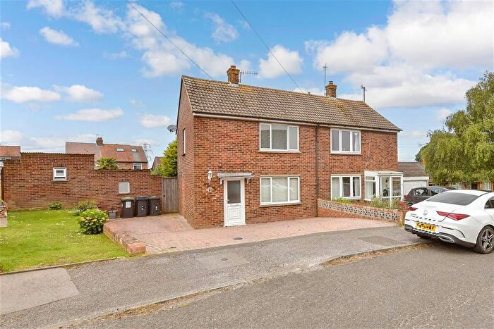2 Bedroom Semi-Detached House For Sale In Pomfret Road, Chartham, Canterbury, Kent, CT4