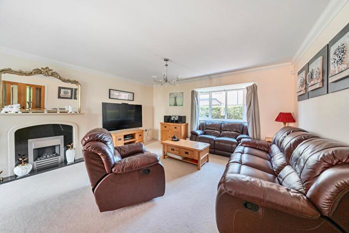 5 Bedroom Detached House For Sale In Cumnor Hill, Oxford, OX2