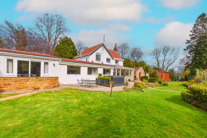 3 Bedroom Detached House For Sale In Sleights, Whitby, YO21