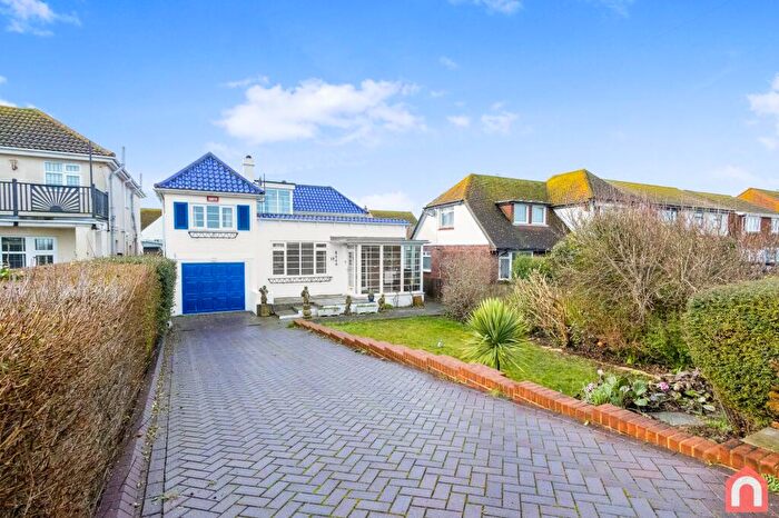 4 Bedroom Detached House For Sale In Canute Road, Birchington, CT7