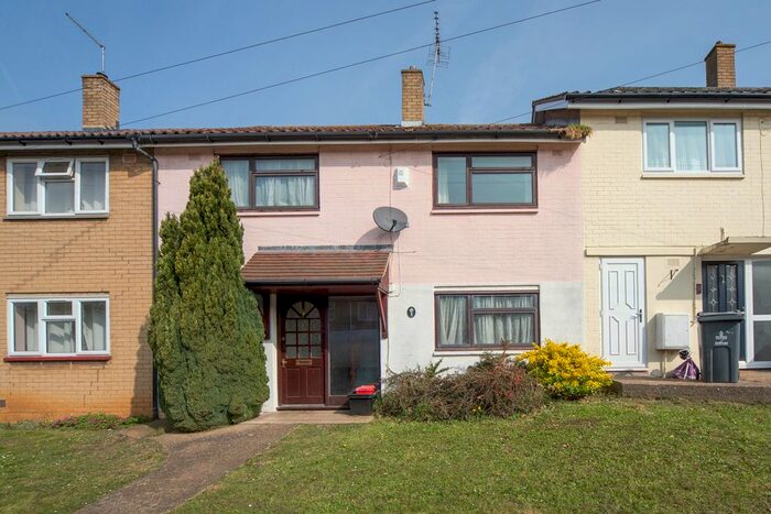 3 Bedroom Terraced House To Rent In Badgers Close, Stevenage, SG1