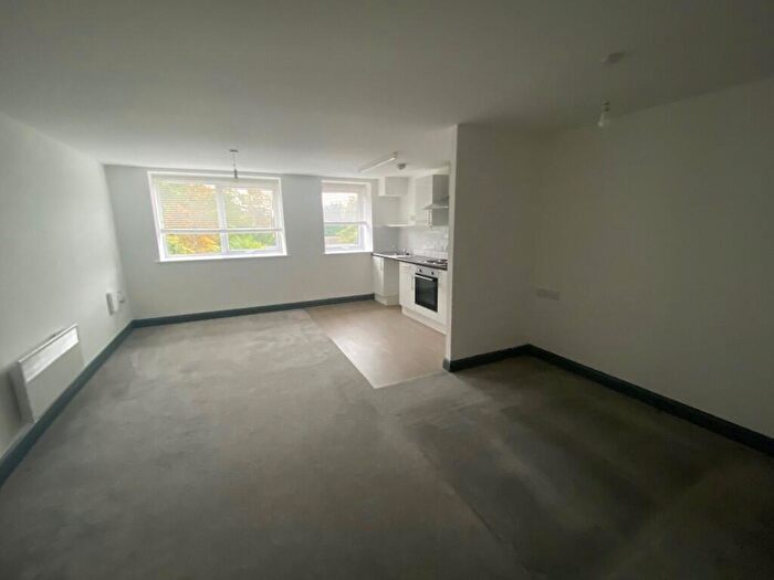 Studio To Rent In Brecon House, Browns Green, Birmingham, B20