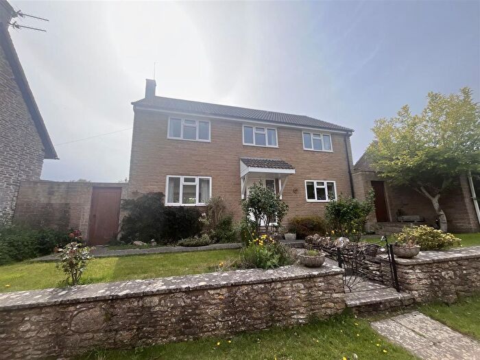 4 Bedroom Detached House To Rent In Horsington, Templecombe, BA8