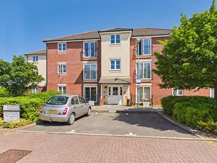 1 Bedroom Flat For Sale In Iachino Avenue, Hilsea, Portsmouth, PO2