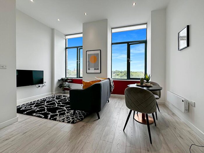 1 Bedroom Apartment To Rent In Block F, Victoria Riverside, Leeds, LS10