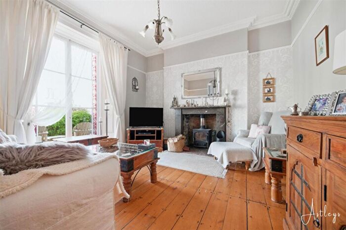 4 Bedroom Terraced House For Sale In Mumbles Road, Mumbles, Swansea, SA3