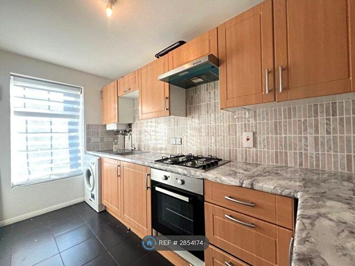 2 Bedroom Terraced House To Rent In Waldstock Road, London, SE28