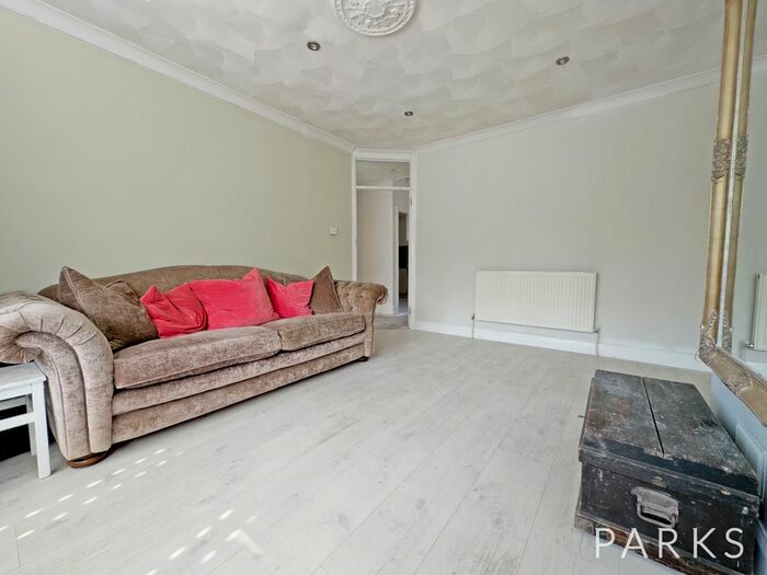 2 Bedroom Flat To Rent In Colbourne Road, Hove, BN3