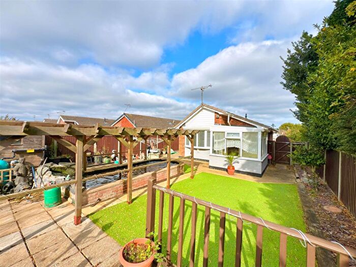 2 Bedroom Detached Bungalow For Sale In Whitton Close, Oulton Broad, Lowestoft, Suffolk, NR33