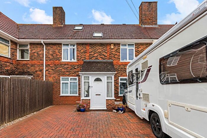 5 Bedroom Property For Sale In Cannon Hill Lane, London, SW20
