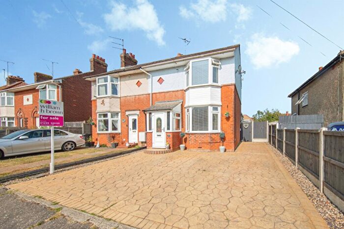 2 Bedroom Semi-Detached House For Sale In Kings Road, Harwich, CO12