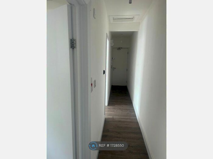 1 Bedroom Terraced House To Rent In Blackpool North, Blackpool, FY1