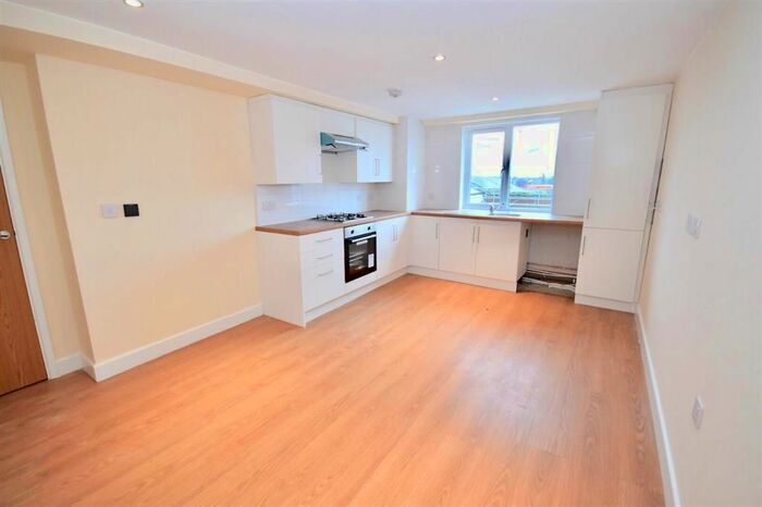 2 Bedroom Flat To Rent In St. Andrews Street, Kettering, NN16